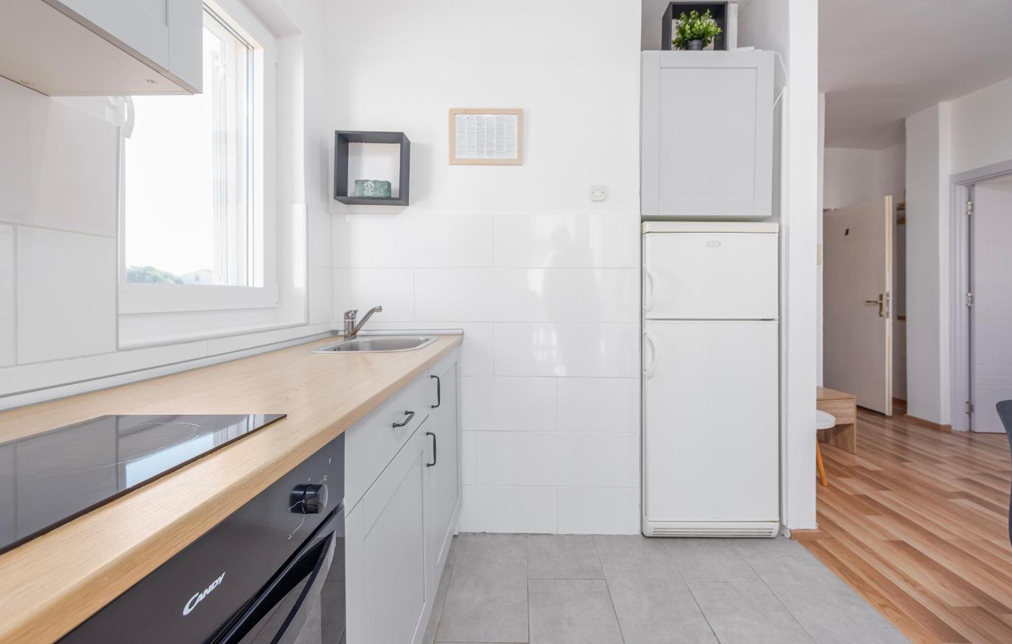Apartman Iva Novalja Exterior foto